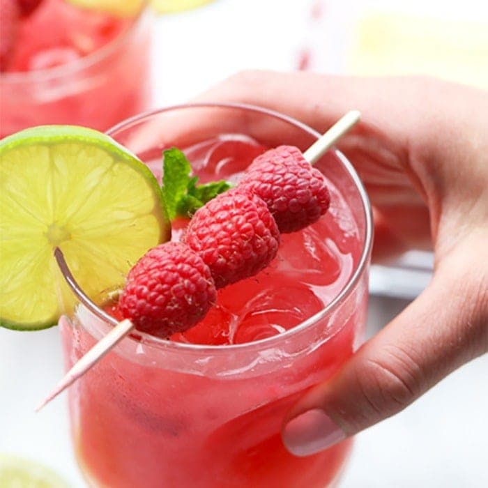 Elevate Your Summer Sips: Zesty Ginger Raspberry Mojito Flavor